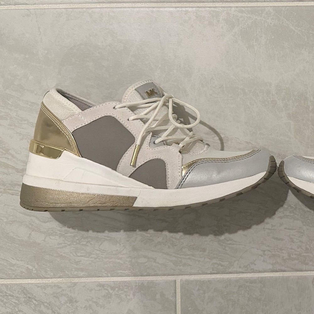 Michael Kors Wedge Sneaker - White Gold Grey Sz 7m